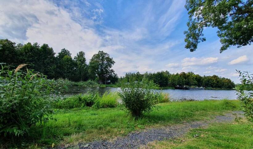 Отель Schloss Zehdenick