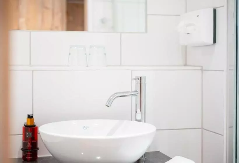 Hotelli Snooze Apartments