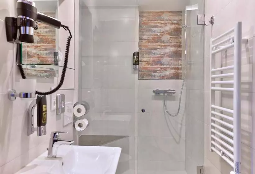 Hotelli Stay Inn Bielefeld Zentrum