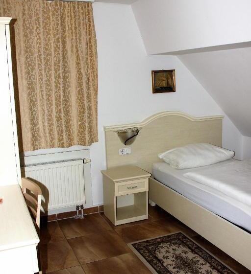 فندق Villa Toscana