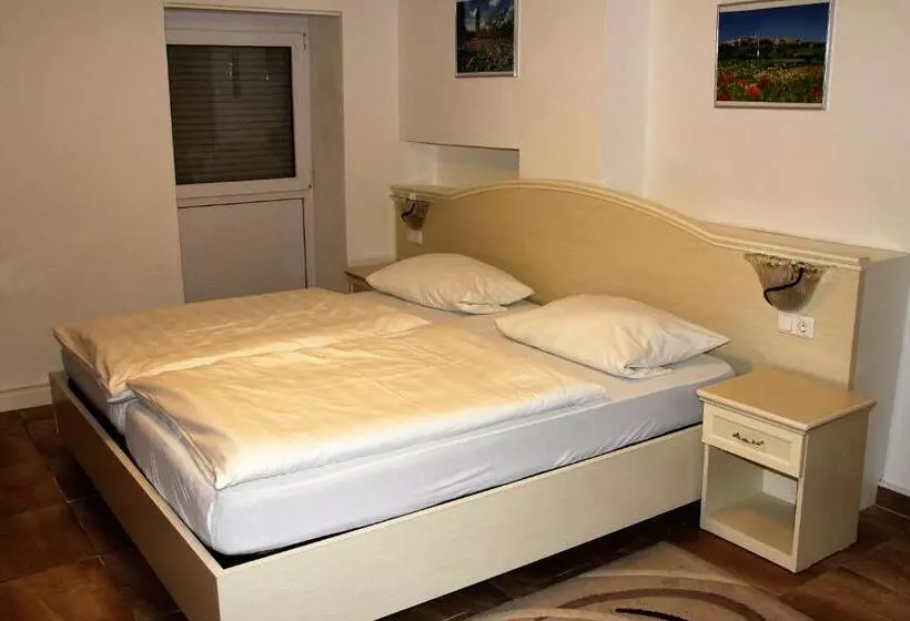 Hotelli Villa Toscana