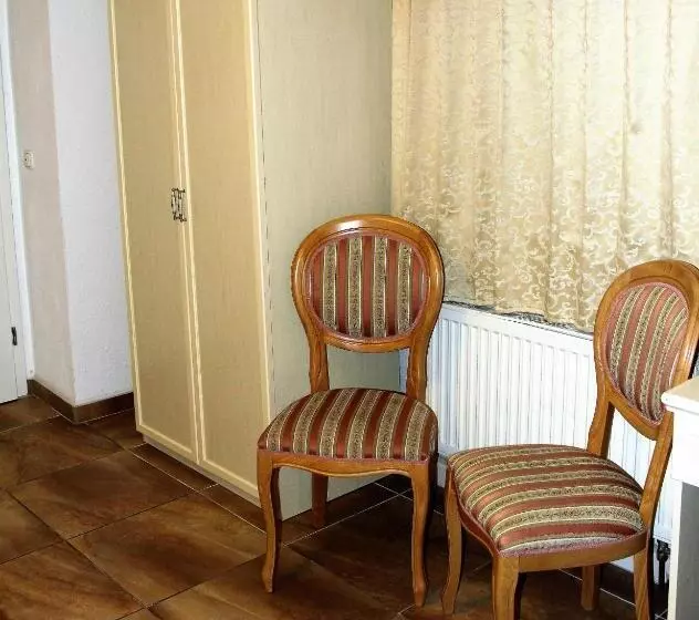 Hotelli Villa Toscana