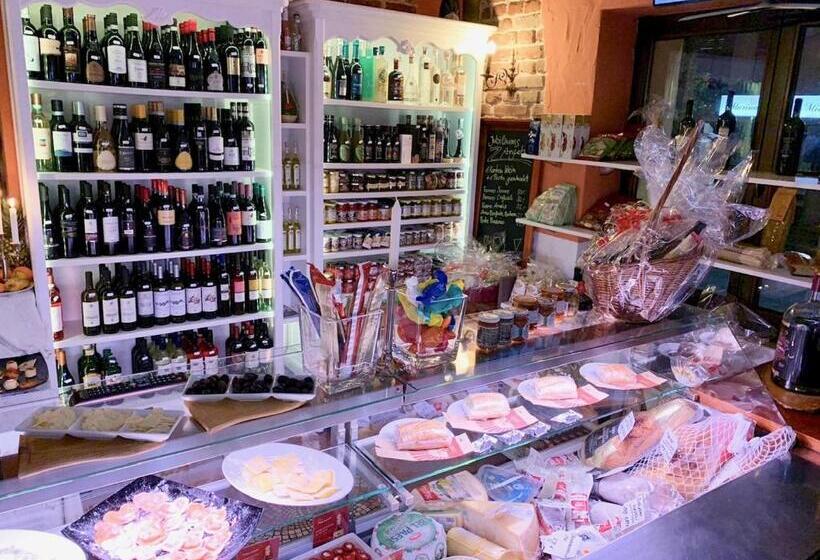 فندق Villa Toscana