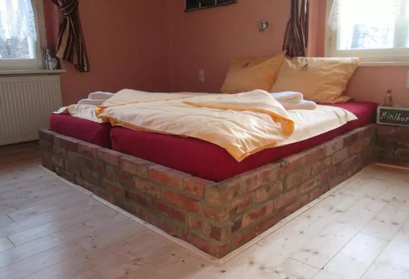 Hotelli Villa Wirtshaus Köpenick