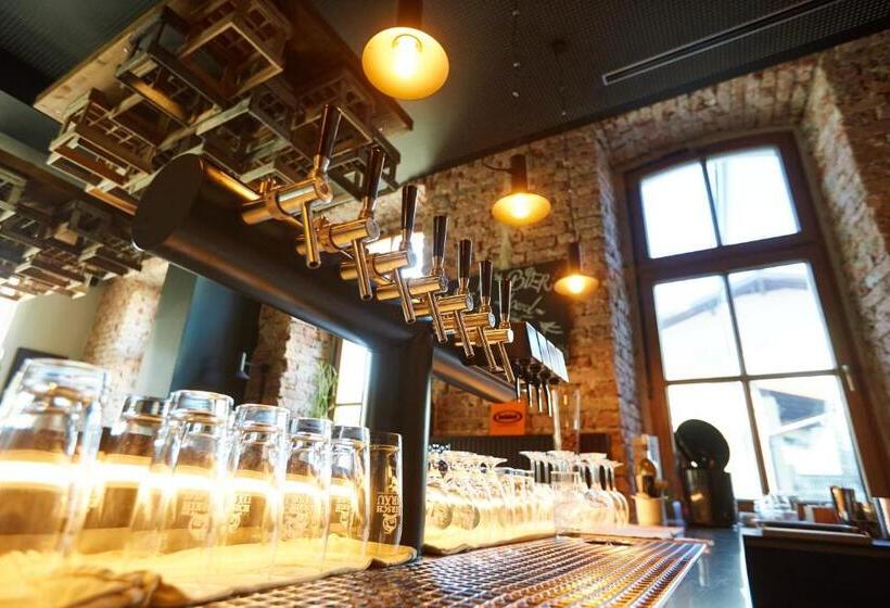 Hotel Zum Goldenen Hirsch