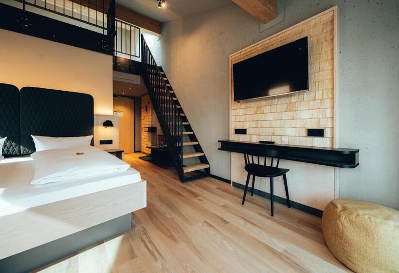 Hotel Zum Goldenen Hirsch