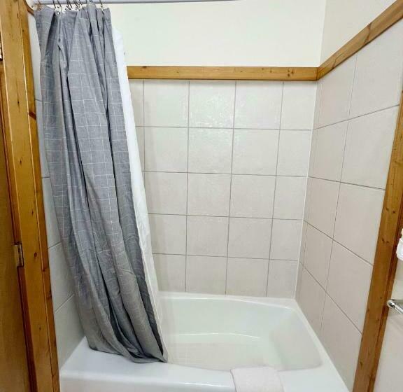 مبيت وإفطار Columbine B Cabin Suite