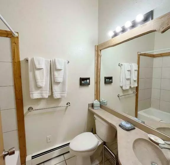 Aamiaismajoitus (B&B) Columbine B Cabin Suite