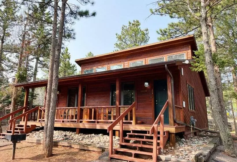 Aamiaismajoitus (B&B) Columbine B Cabin Suite