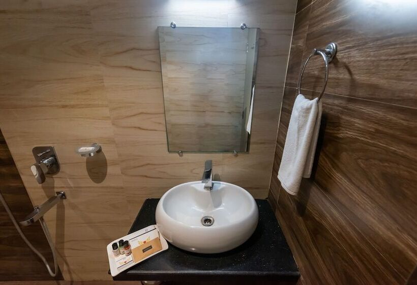 בית מלון כפרי Nrs Hillton