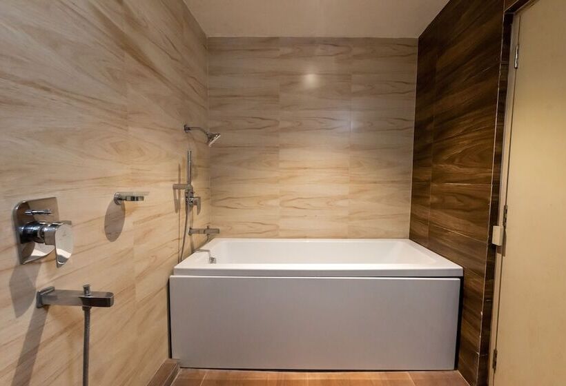 בית מלון כפרי Nrs Hillton