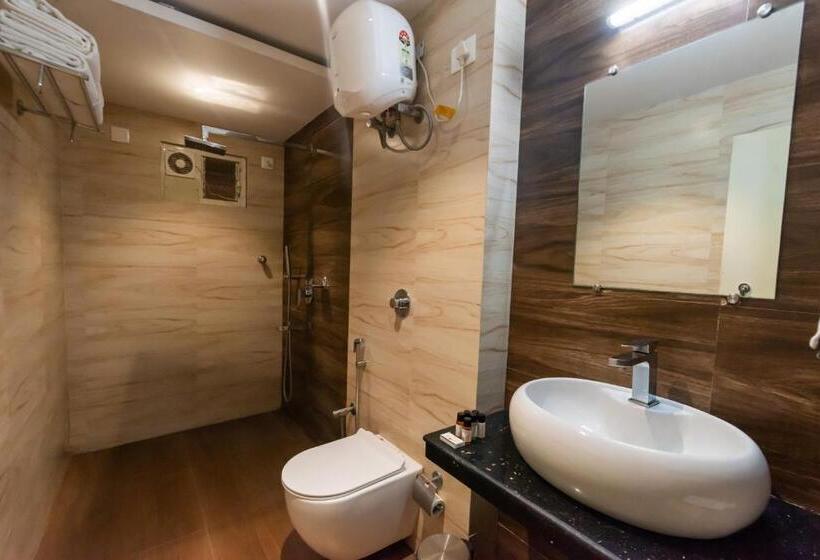 בית מלון כפרי Nrs Hillton