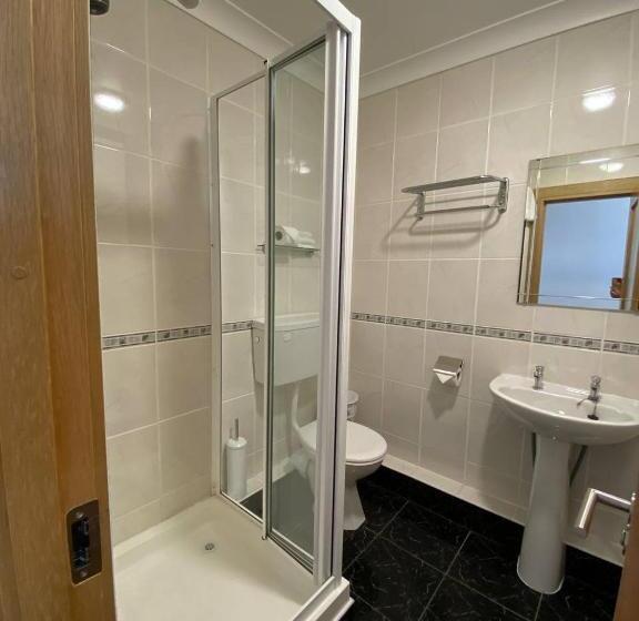 Hughie Mickey Dan S B&b