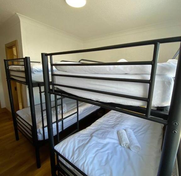 Hughie Mickey Dan S B&b