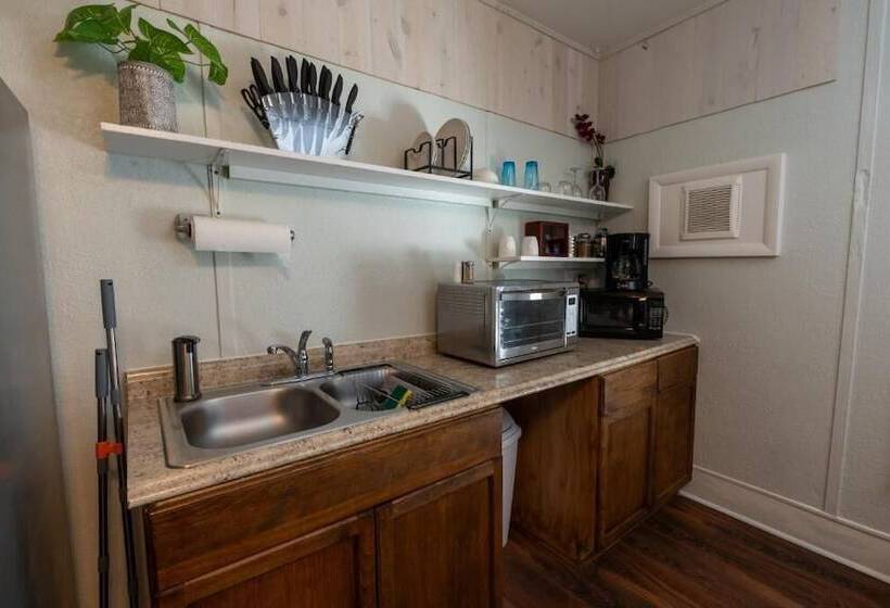 مبيت وإفطار Depot Village