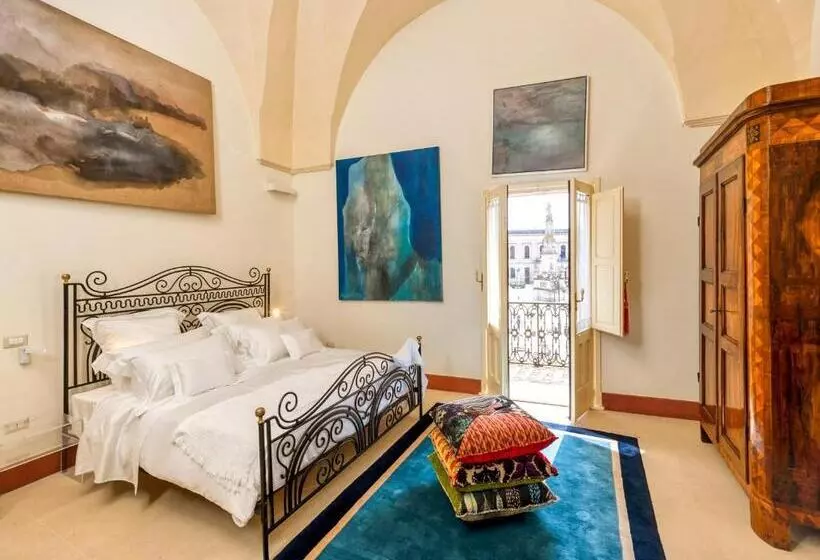 Aamiaismajoitus (B&B) Palazzo Raho Art Museum