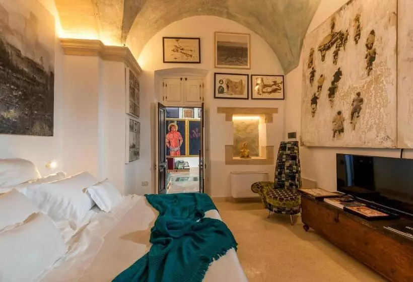 Aamiaismajoitus (B&B) Palazzo Raho Art Museum