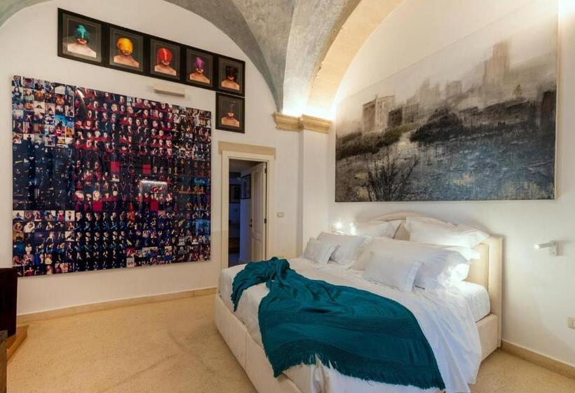 Bed and Breakfast Palazzo Raho Art Museum