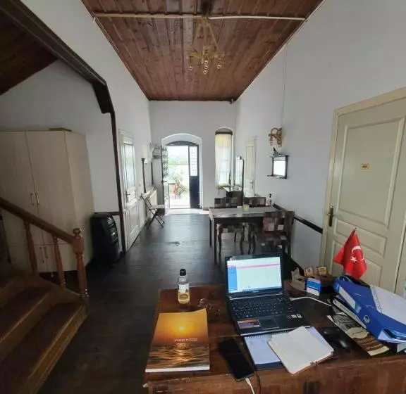هتل Ata Konağı Ottoman Mansion