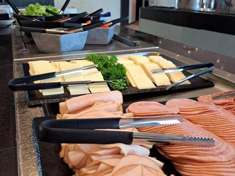 ホテル Li Siuntio