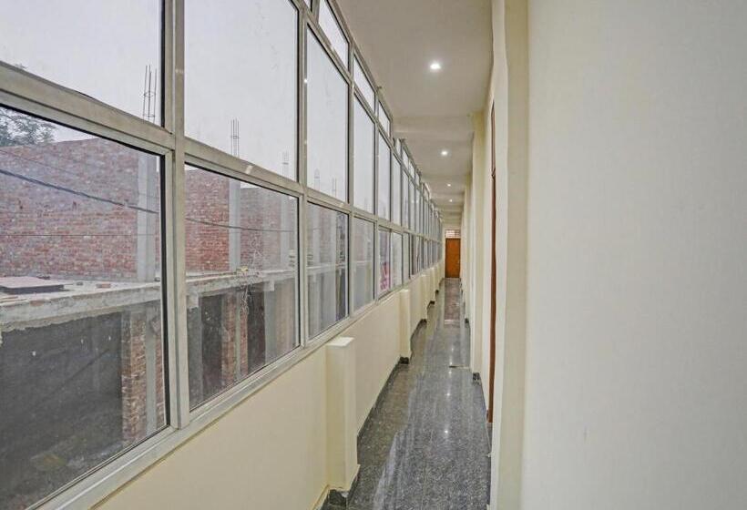 בית מלון כפרי Oyo Flagship 81310 Green Guest House