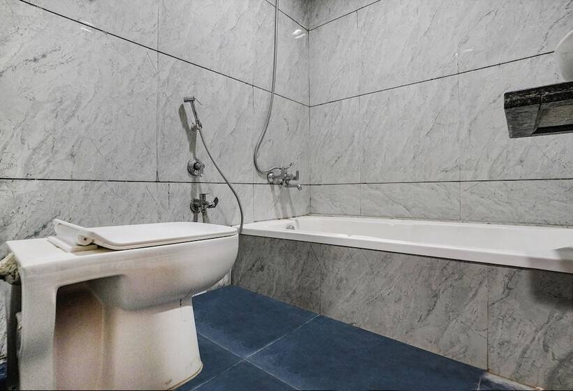 Fabhotel Royal Orbits