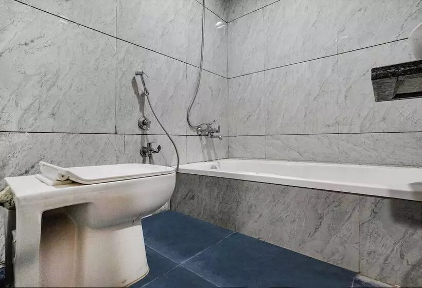 Fabhotel Royal Orbits