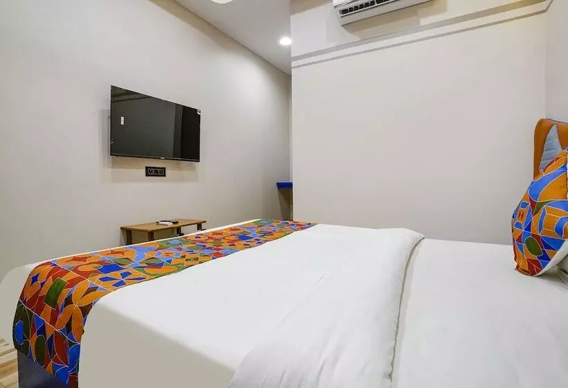 Fabhotel Royal Orbits