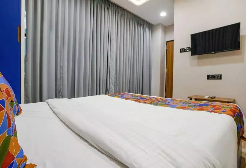 Fabhotel Royal Orbits