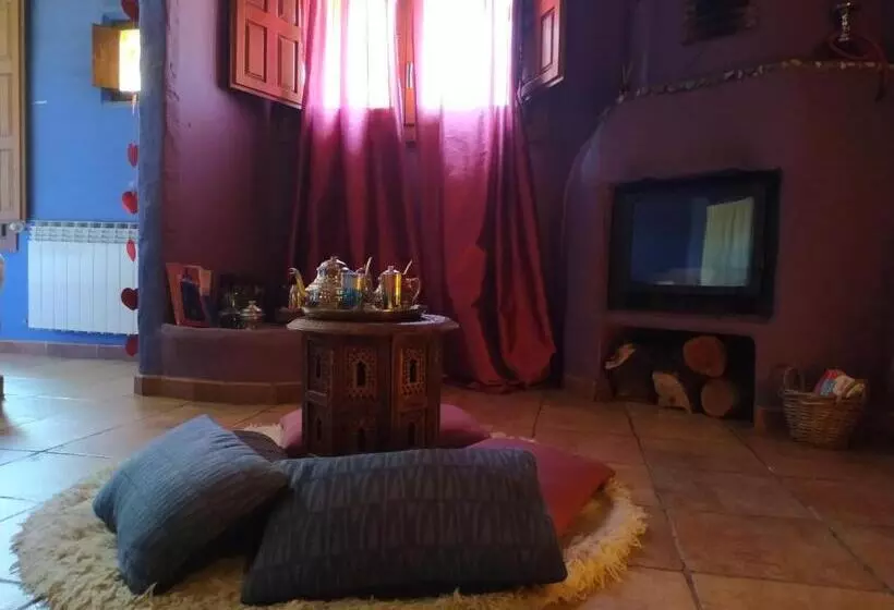 Hotelli El Planeta Escondido