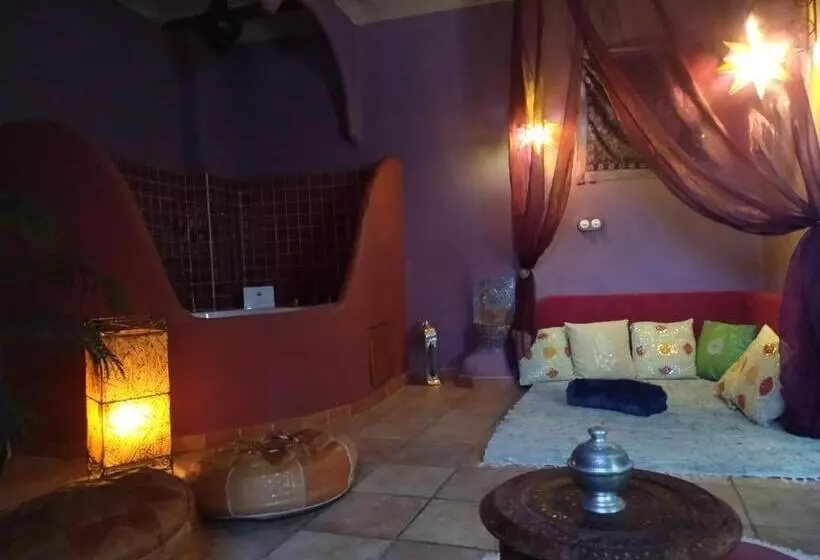 Hotelli El Planeta Escondido