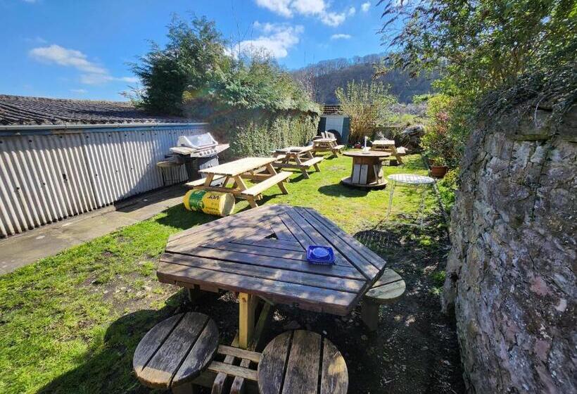 Bed and Breakfast Watsons Ale House