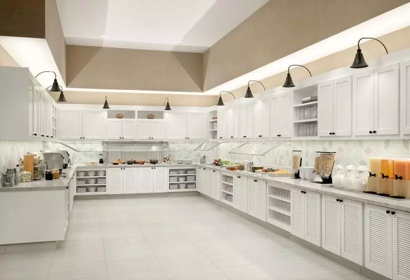 ホテル Hyatt House Sacramento Airport   Natomas