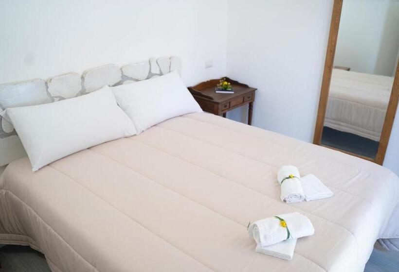 بنسيون Relais Raparo