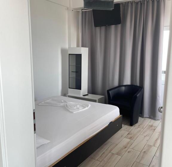 پانسیون Seaside Inn & Suites