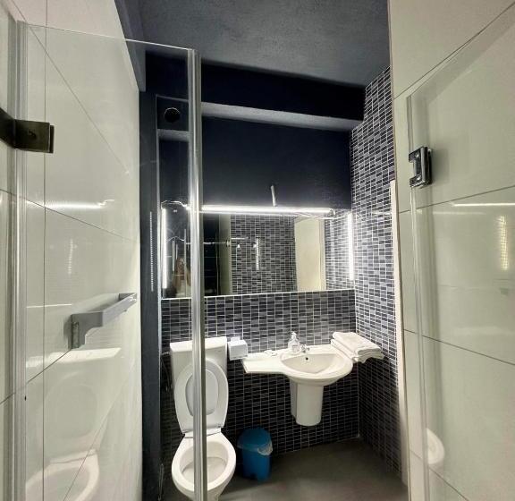 پانسیون Seaside Inn & Suites