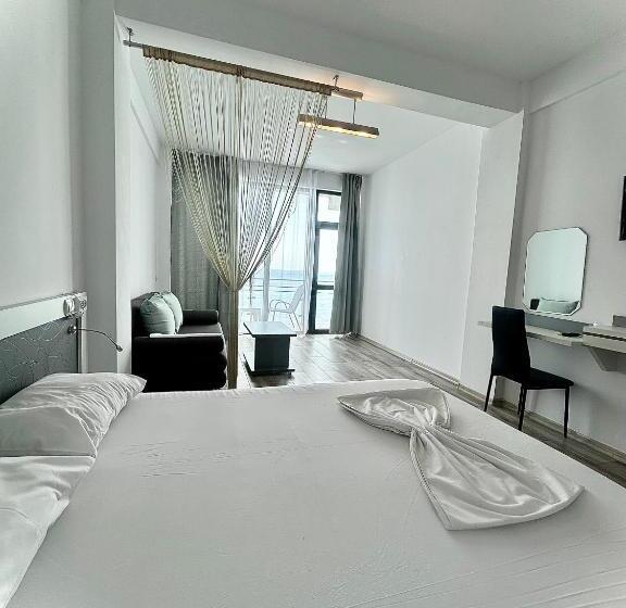 پانسیون Seaside Inn & Suites