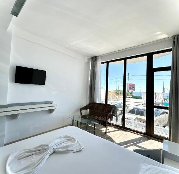 پانسیون Seaside Inn & Suites