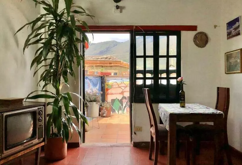 Alegria Hostel