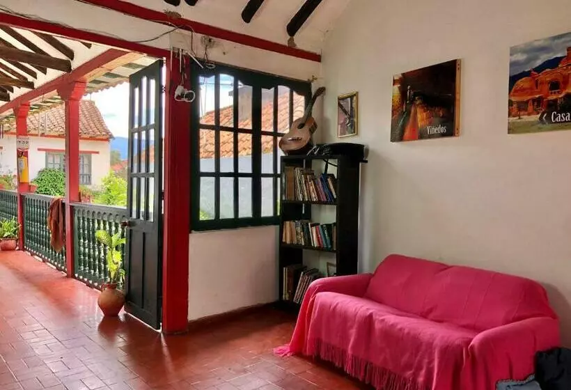 Alegria Hostel