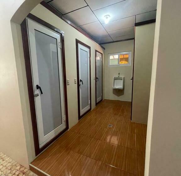 Fenix Hotel & Hostel