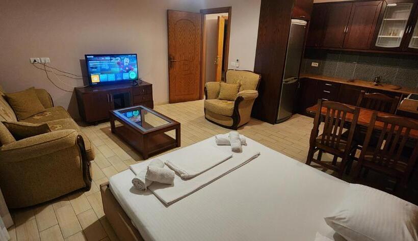 Отель Vila Danedi