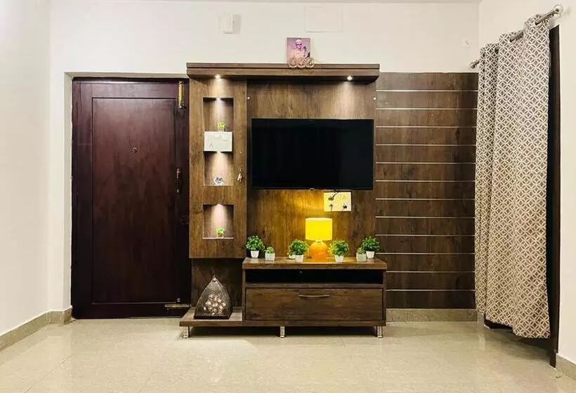 Hotelli Vyasams Happy Nest