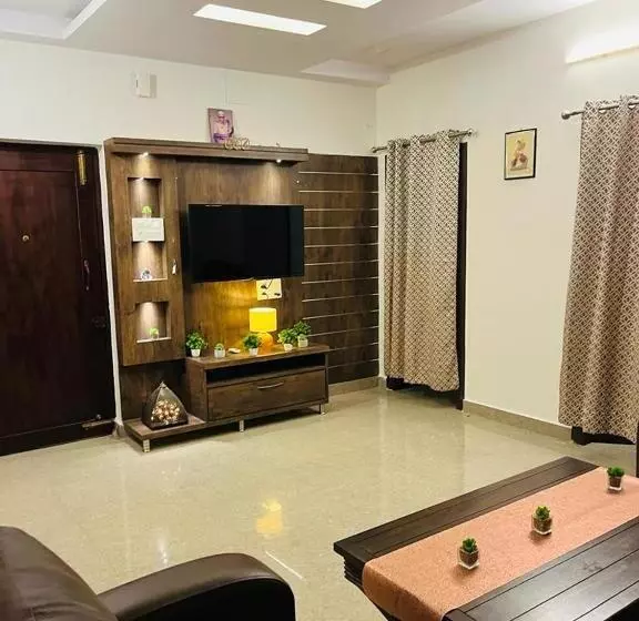 Hotelli Vyasams Happy Nest