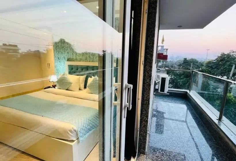 Pension  Vs Residency