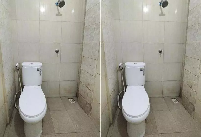 ホテル Oyo 92522 Gle Kost Syariah