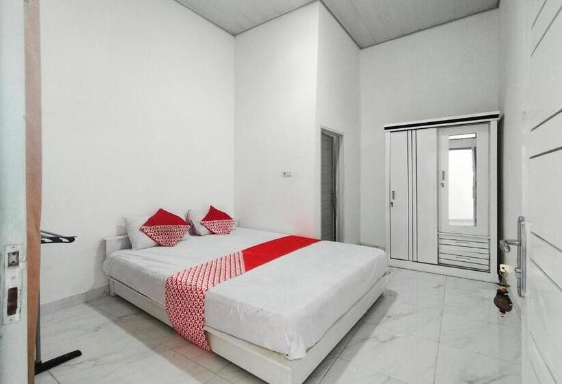 Szálloda Oyo 92522 Gle Kost Syariah