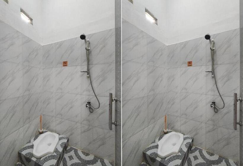 Szálloda Oyo 92522 Gle Kost Syariah