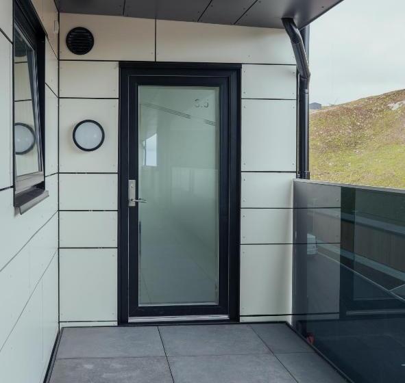 Nordic Swan Aparthotel With Panoramic Seaview