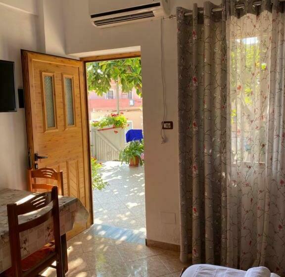 Pensió Guesthouse Albi